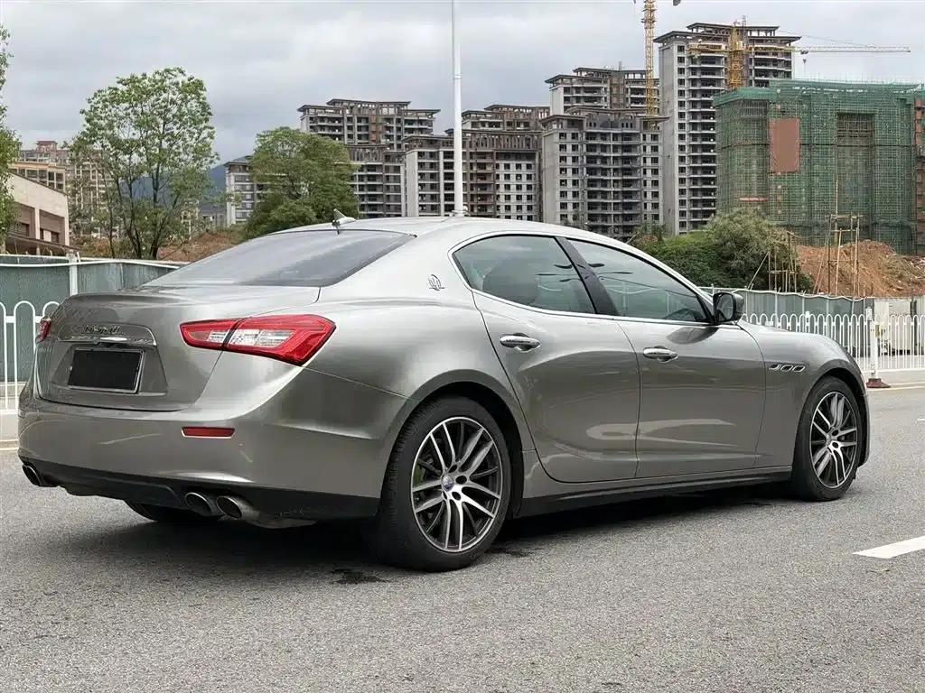 2014 Ghibli 3.0T Standard Edition — миниатюра 6