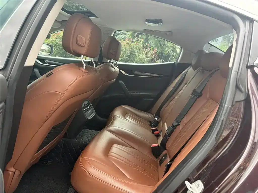 2014 Ghibli 3.0T Standard Edition — миниатюра 9