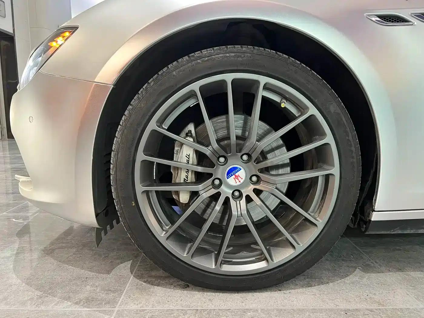 2014 Ghibli 3.0T Standard Edition — миниатюра 24