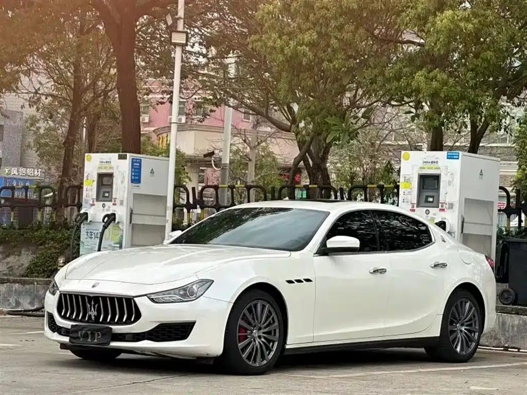 2022 Ghibli 2.0T GT Sport Edition — миниатюра 3