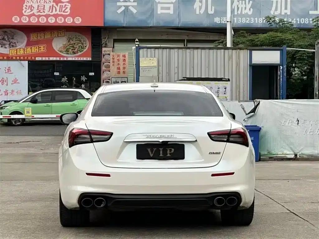2022 Ghibli 2.0T GT Sport Edition — миниатюра 4