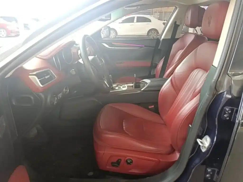 2014 Ghibli 3.0T Standard Edition — миниатюра 15