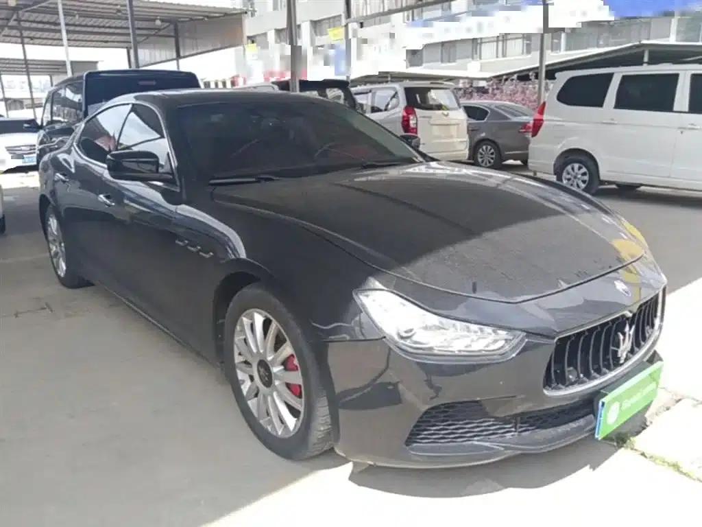 2014 Ghibli 3.0T Standard Edition — миниатюра 4