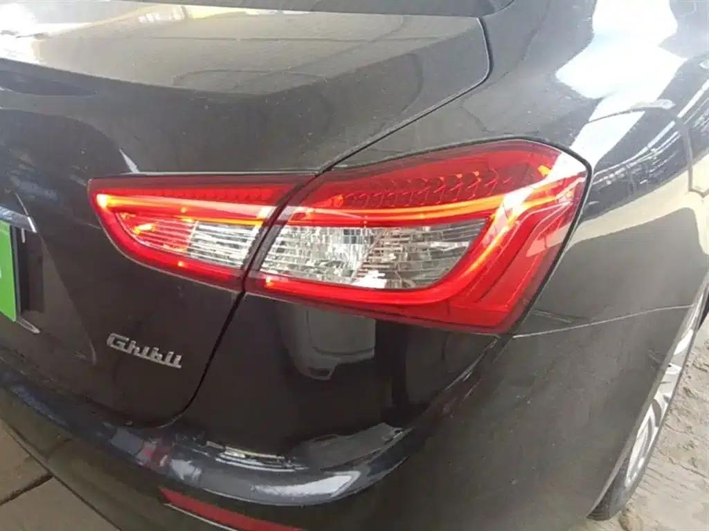 2014 Ghibli 3.0T Standard Edition — миниатюра 8