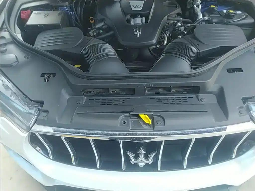 2018 Levante 3.0T Classic Edition — миниатюра 20
