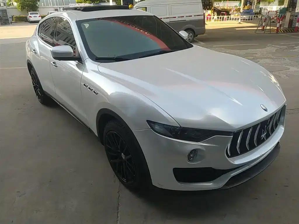 2018 Levante 3.0T Classic Edition — миниатюра 4