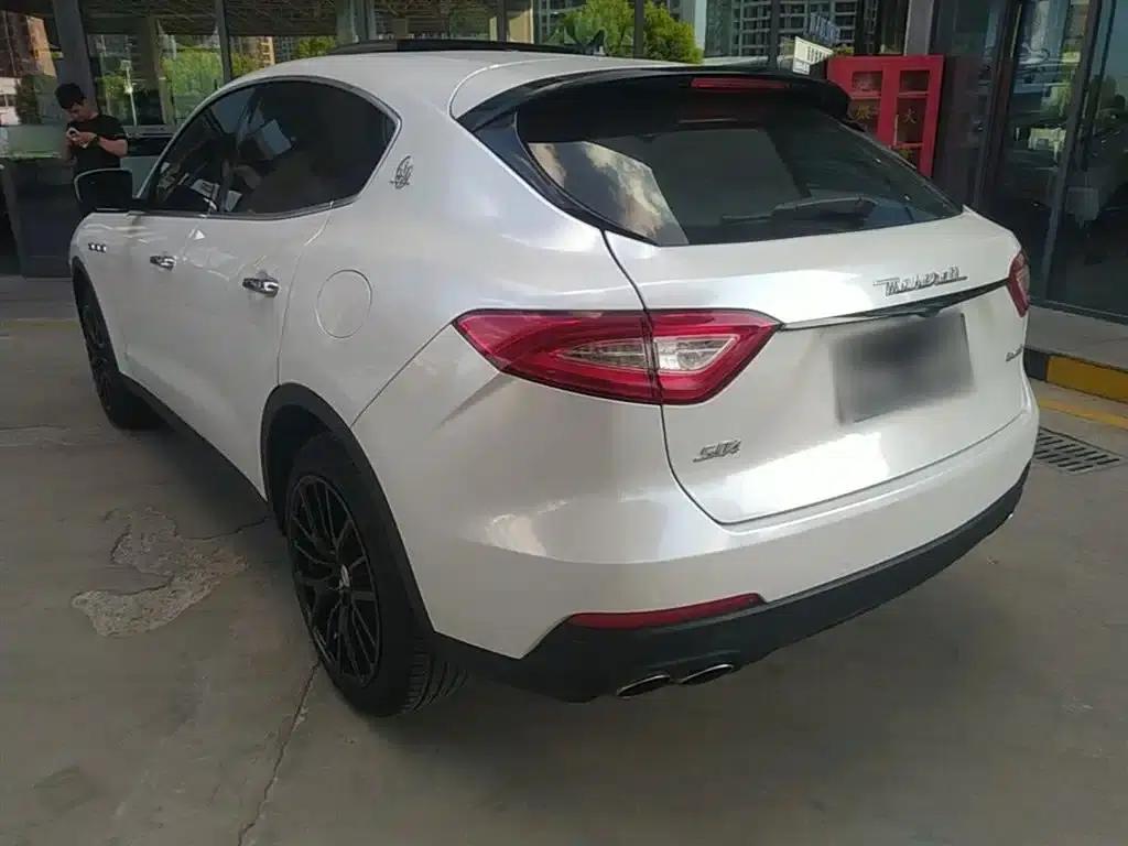 2018 Levante 3.0T Classic Edition — миниатюра 5