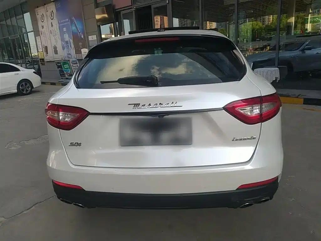2018 Levante 3.0T Classic Edition — миниатюра 6