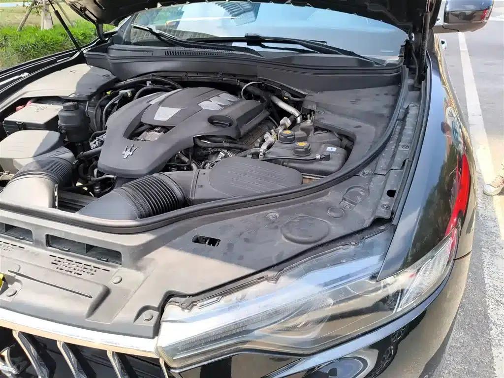 2016 Levante 3.0T Standard Edition — миниатюра 21