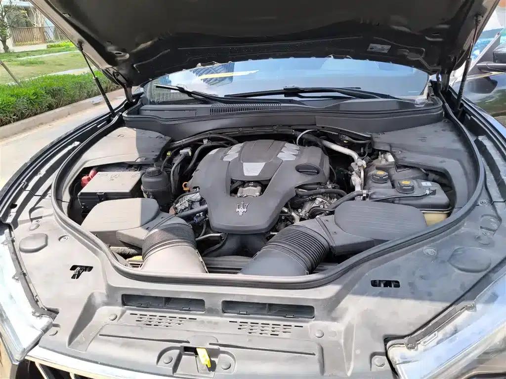 2016 Levante 3.0T Standard Edition — миниатюра 10