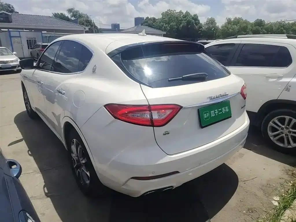 2016 Levante 3.0T Standard Edition — миниатюра 5