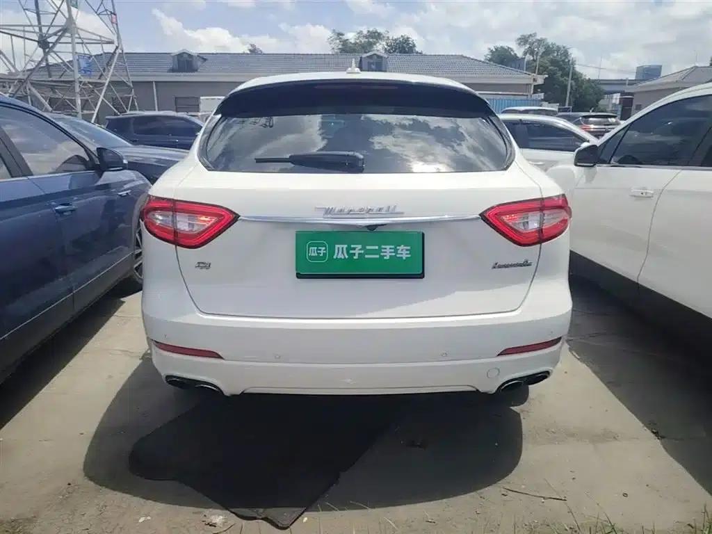 2016 Levante 3.0T Standard Edition — миниатюра 6