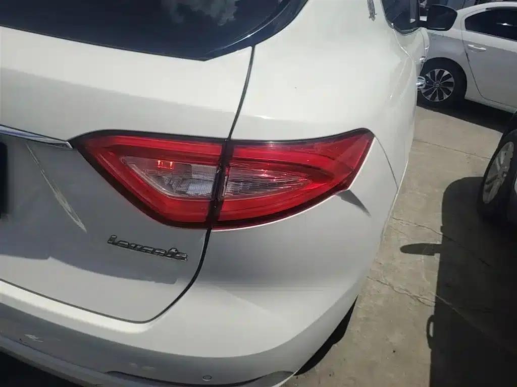2016 Levante 3.0T Standard Edition — миниатюра 8