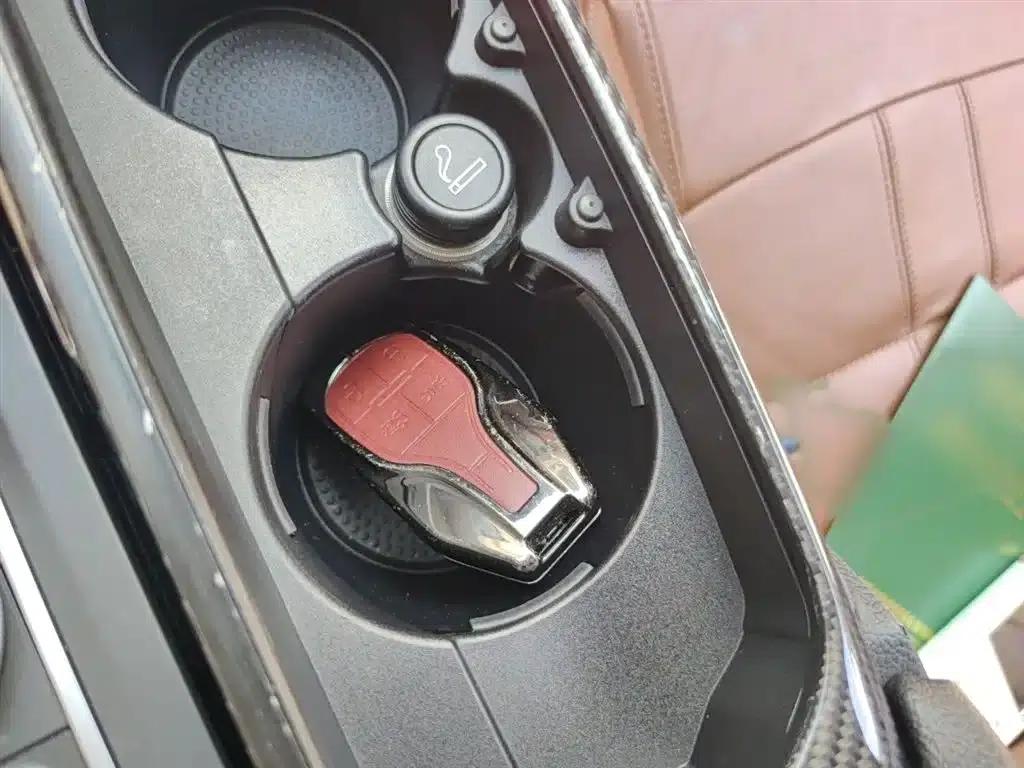 2016 Levante 3.0T Standard Edition — миниатюра 12