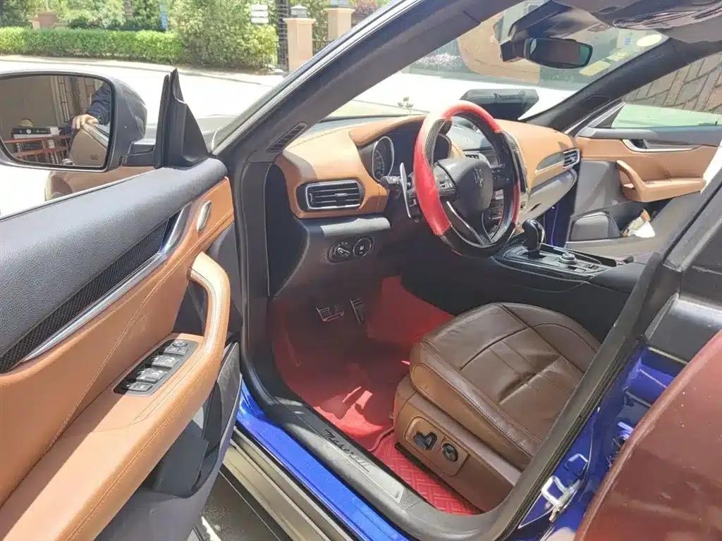 2016 Levante 3.0T Standard Edition — миниатюра 14