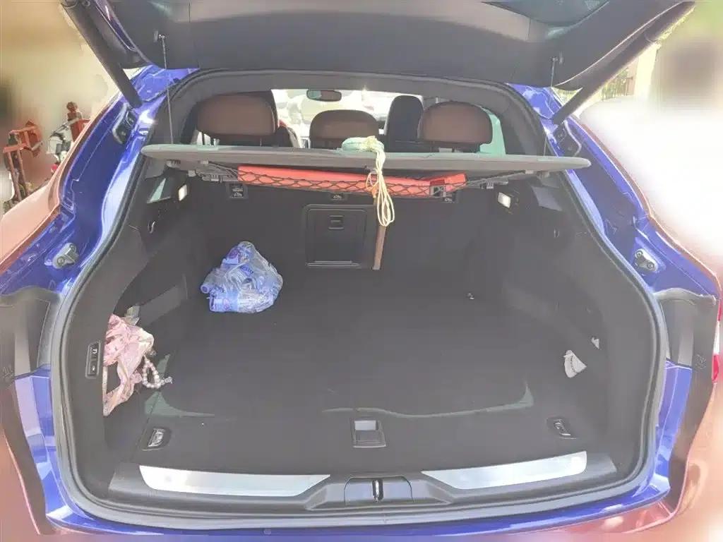 2016 Levante 3.0T Standard Edition — миниатюра 10