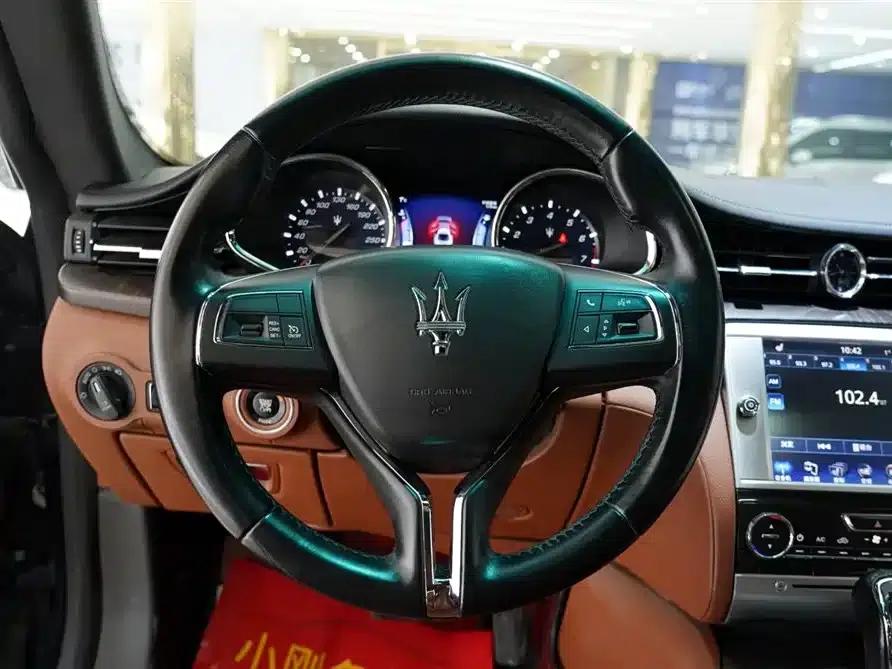 Presidential Edition 2015 3.0T Standard Edition — миниатюра 9