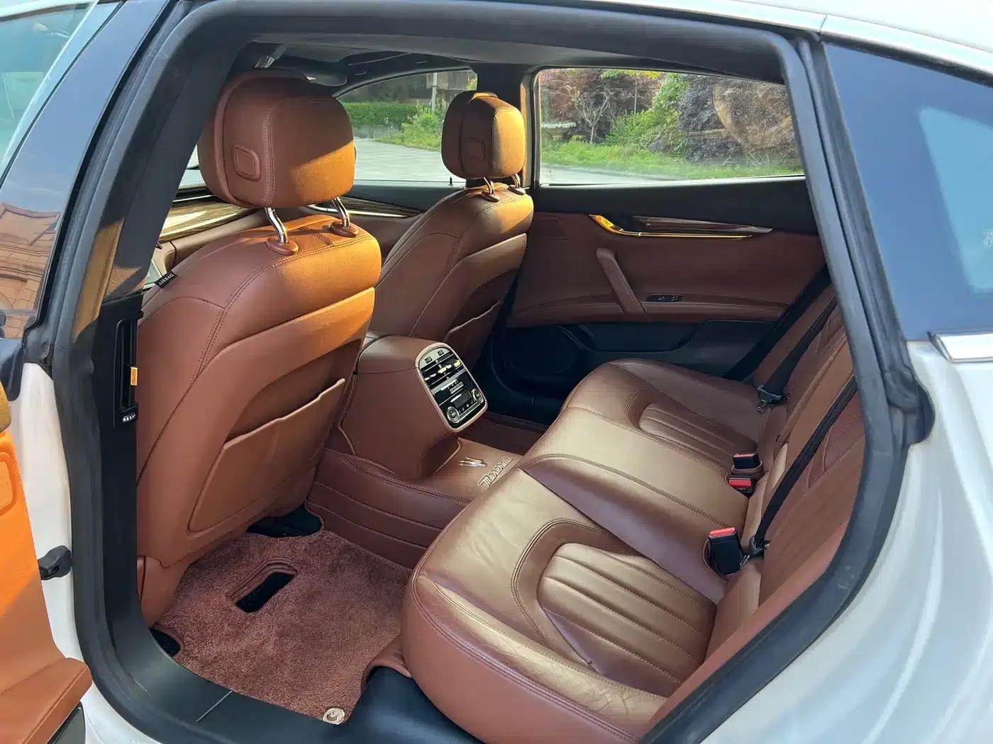 2018 Quattroporte 3.0T Standard Edition — миниатюра 5