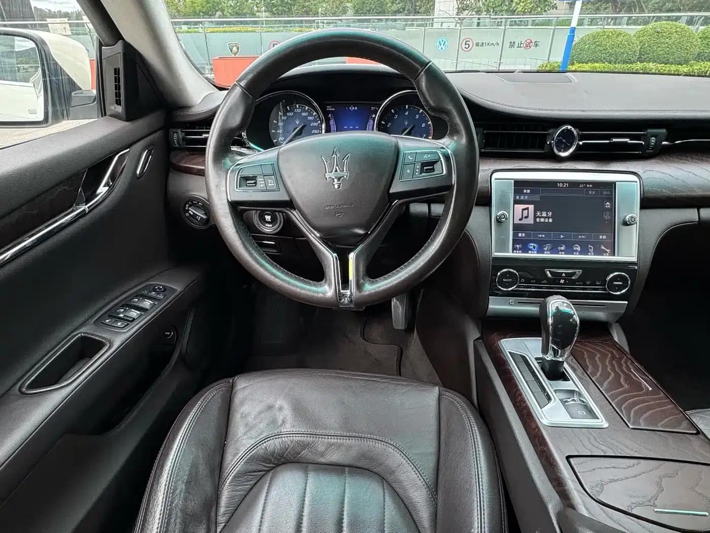 Presidential Edition 2013 3.0T Standard Edition — миниатюра 13