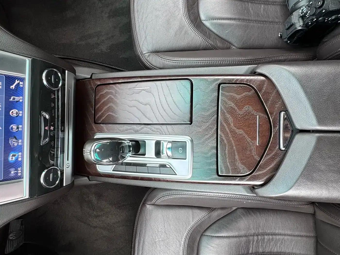 Presidential Edition 2013 3.0T Standard Edition — миниатюра 16