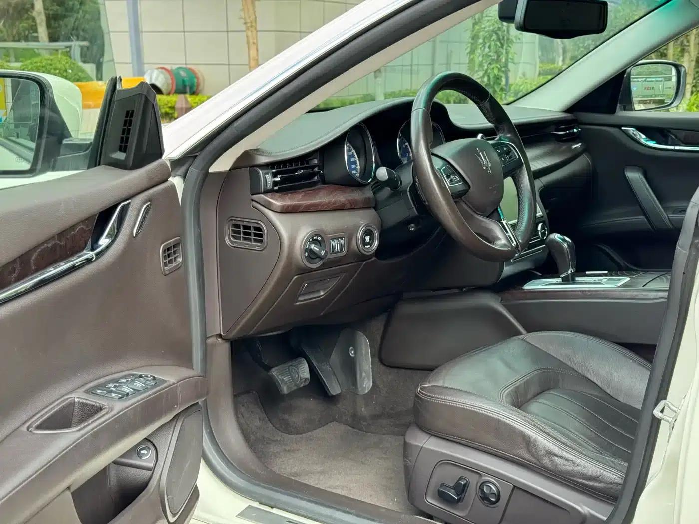 Presidential Edition 2013 3.0T Standard Edition — миниатюра 8
