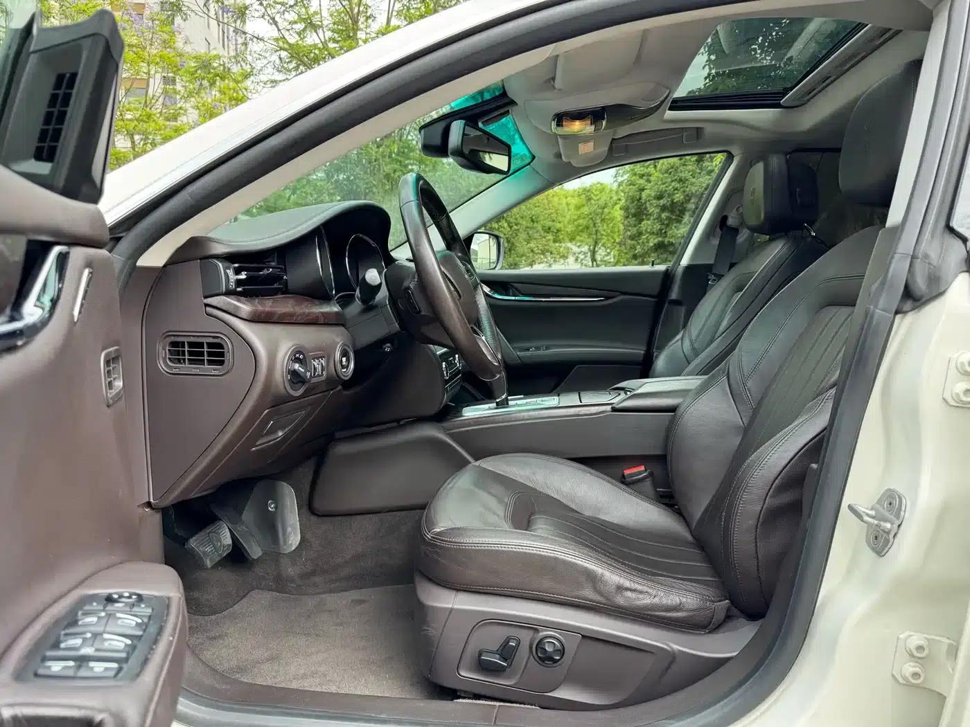 Presidential Edition 2013 3.0T Standard Edition — миниатюра 9
