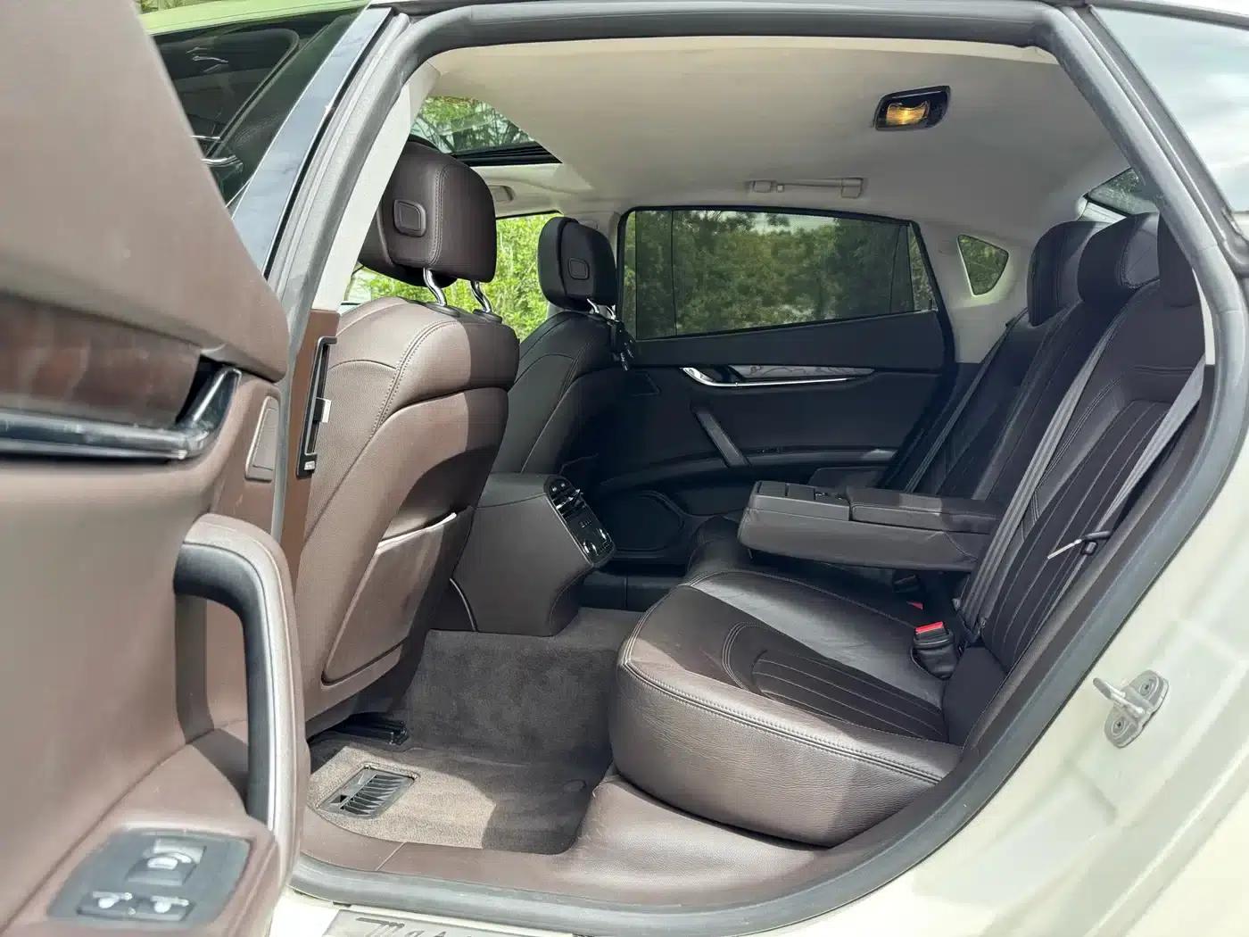 Presidential Edition 2013 3.0T Standard Edition — миниатюра 10