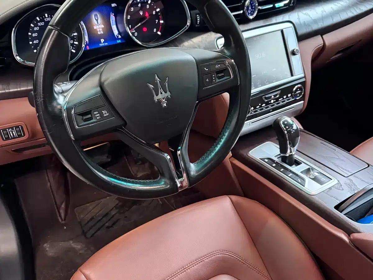Presidential Edition 2015 3.0T Standard Edition — миниатюра 5