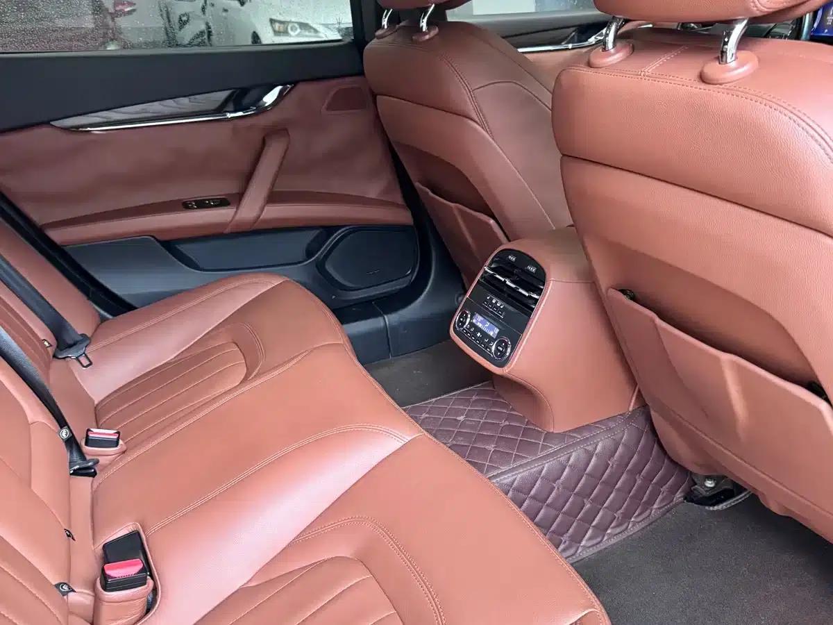 Presidential Edition 2015 3.0T Standard Edition — миниатюра 7