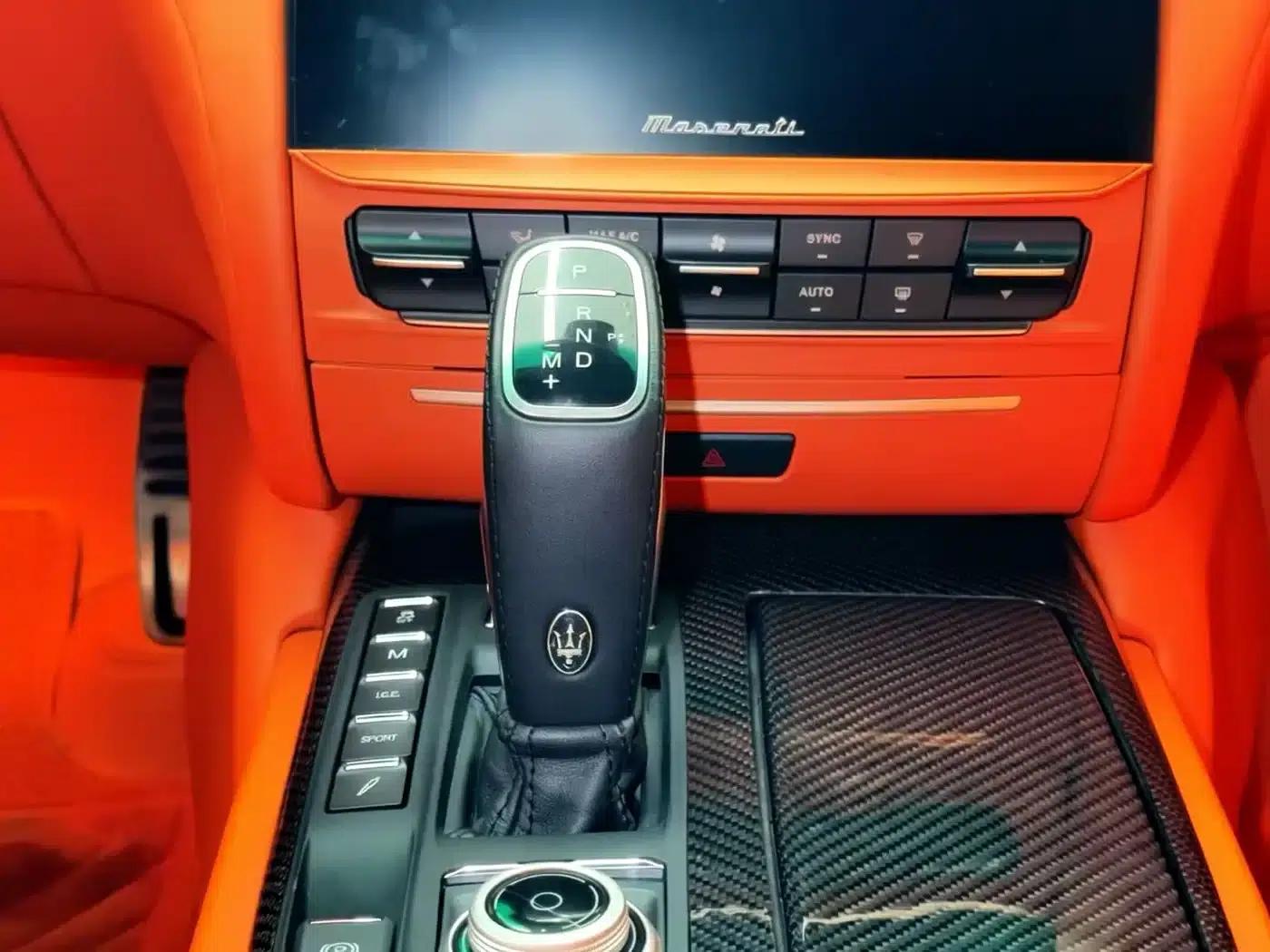 Presidential Edition 2013 3.0T Standard Edition — миниатюра 14