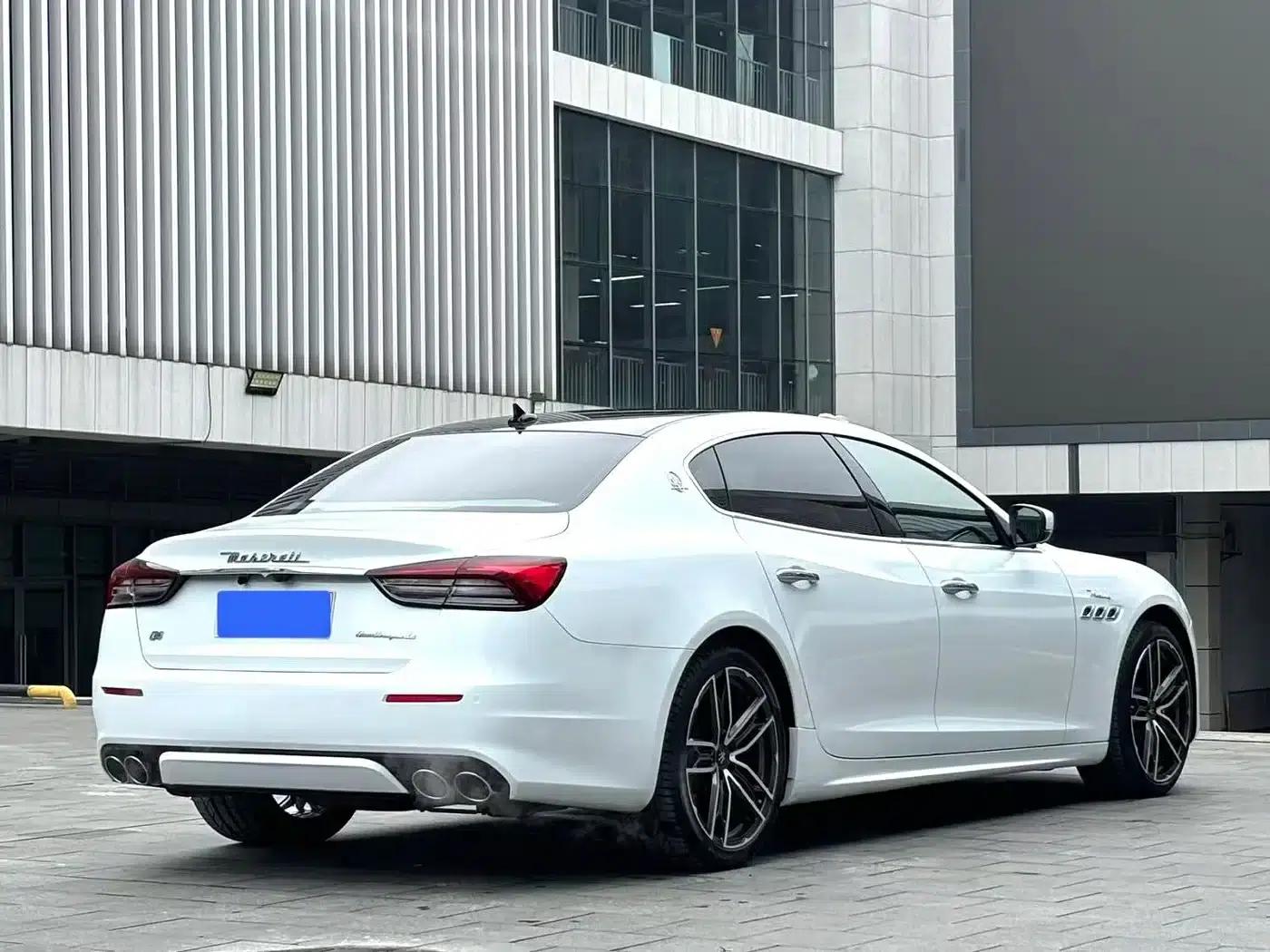 Presidential Edition 2017 3.0T Standard Edition — миниатюра 9