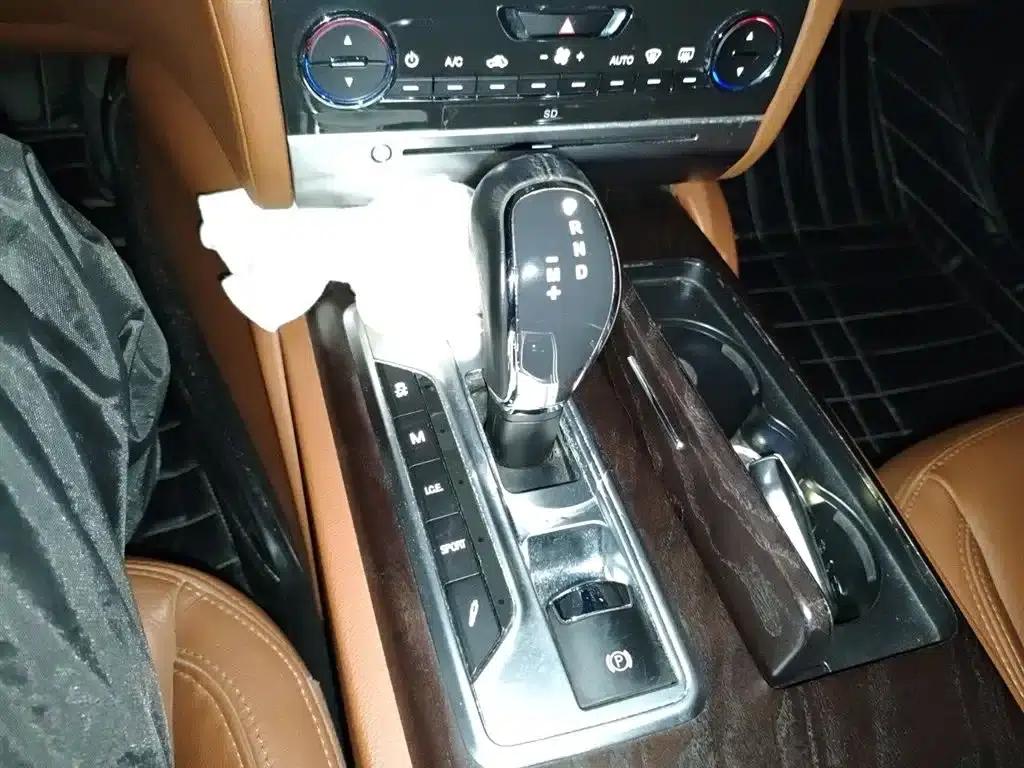 Presidential Edition 2013 3.0T Standard Edition — миниатюра 7