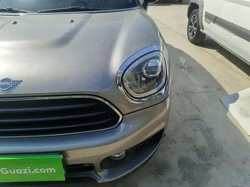 2019 MINI COUNTRYMAN 1.5T COOPER ALL4 Classic Weekend Travel Edition — миниатюра 24