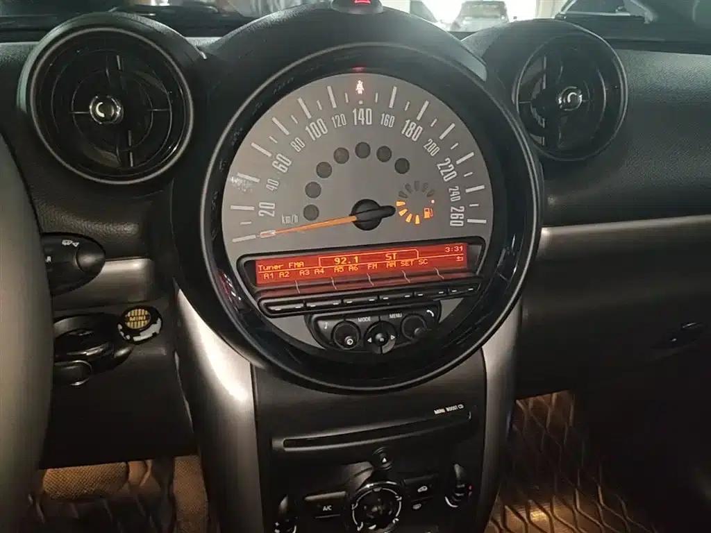 2016 MINI COUNTRYMAN 1.6T COOPER ALL4 Fun for Gear Enthusiasts — миниатюра 13