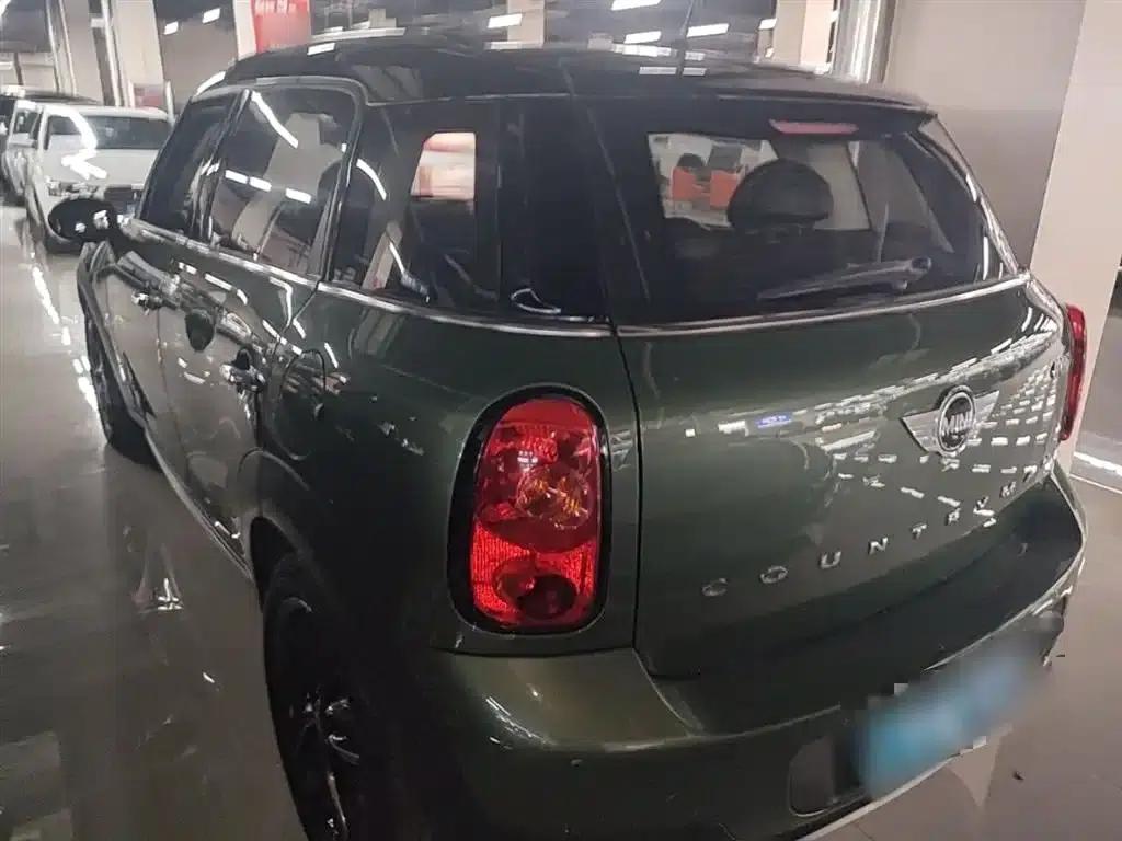 2016 MINI COUNTRYMAN 1.6T COOPER ALL4 Fun for Gear Enthusiasts — миниатюра 5