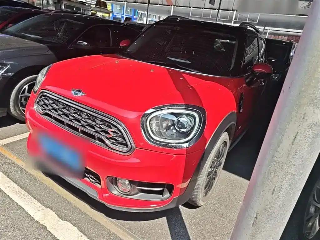 2017 MINI COUNTRYMAN 2.0T COOPER S ALL4 Traveler — миниатюра 1