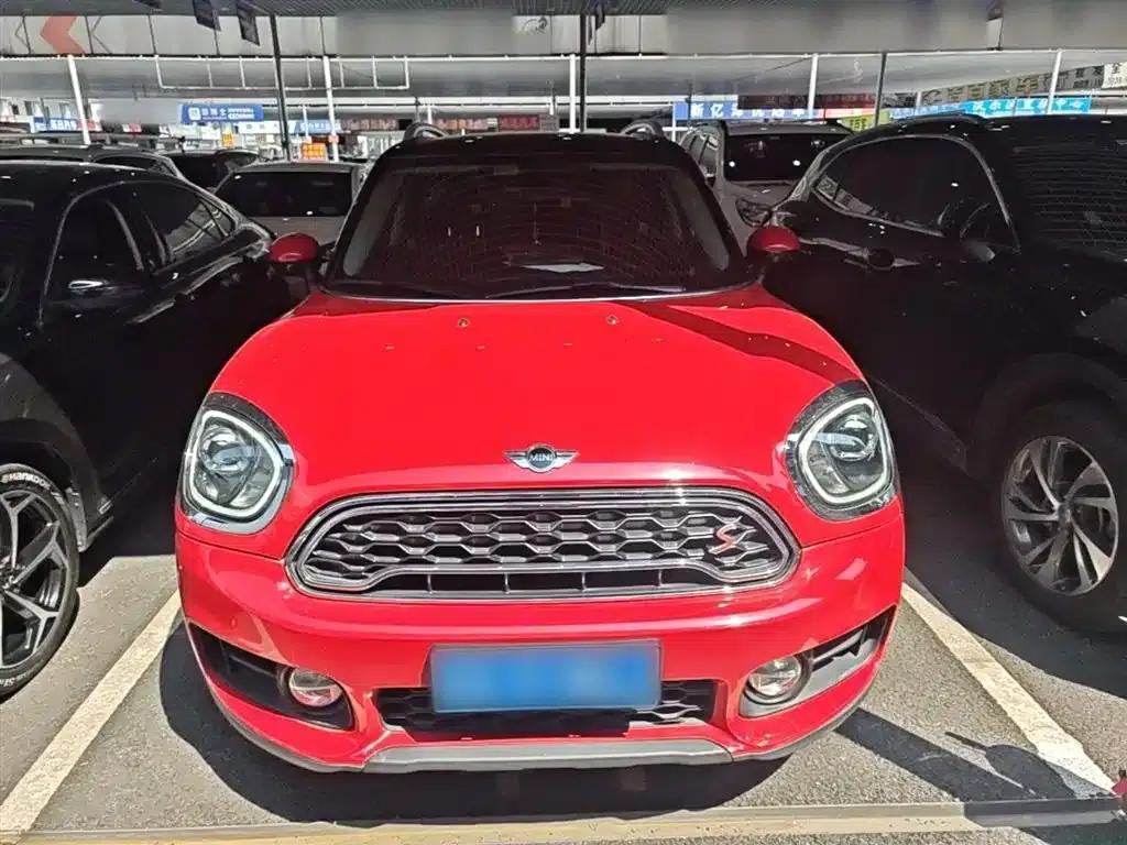 2017 MINI COUNTRYMAN 2.0T COOPER S ALL4 Traveler — миниатюра 3