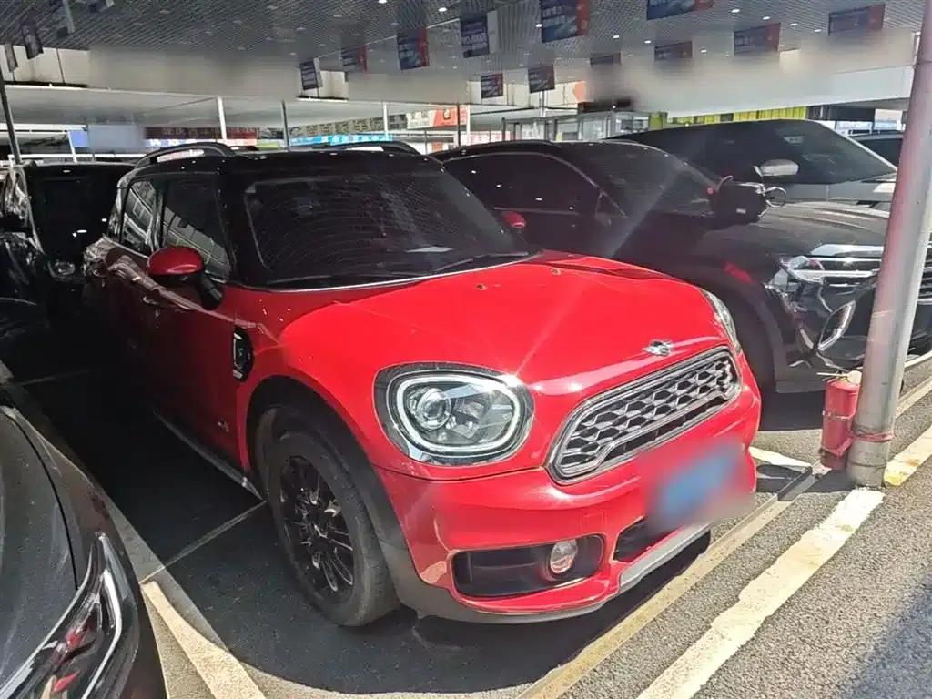 2017 MINI COUNTRYMAN 2.0T COOPER S ALL4 Traveler — миниатюра 4