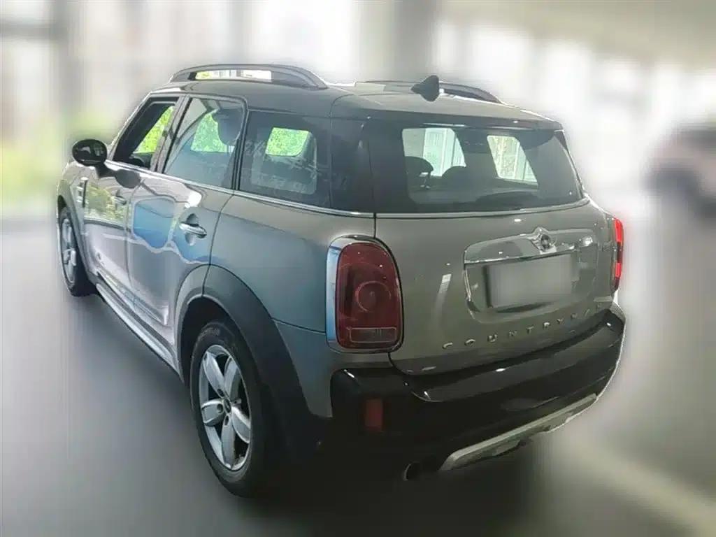 2017 MINI COUNTRYMAN 1.5T COOPER ALL4 Explorer — миниатюра 9