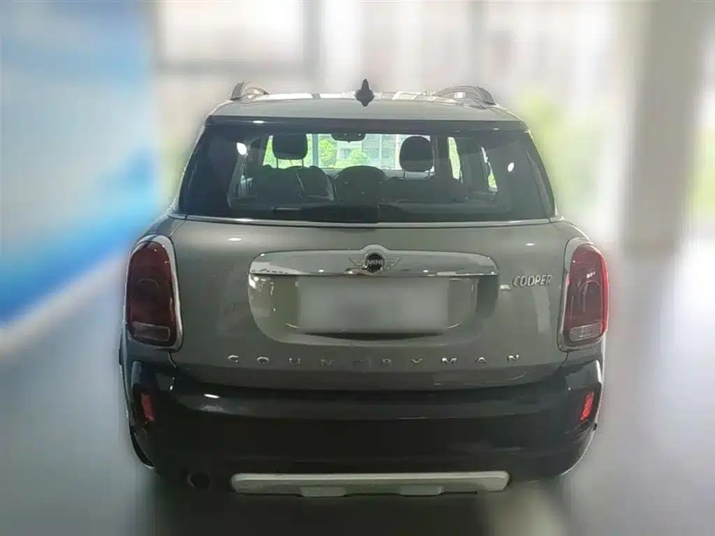 2017 MINI COUNTRYMAN 1.5T COOPER ALL4 Explorer — миниатюра 10