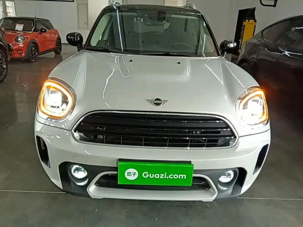 2022 MINI COUNTRYMAN 1.5T COOPER Connoisseur — миниатюра 3