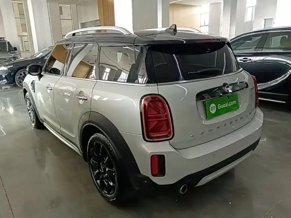2022 MINI COUNTRYMAN 1.5T COOPER Connoisseur — миниатюра 5
