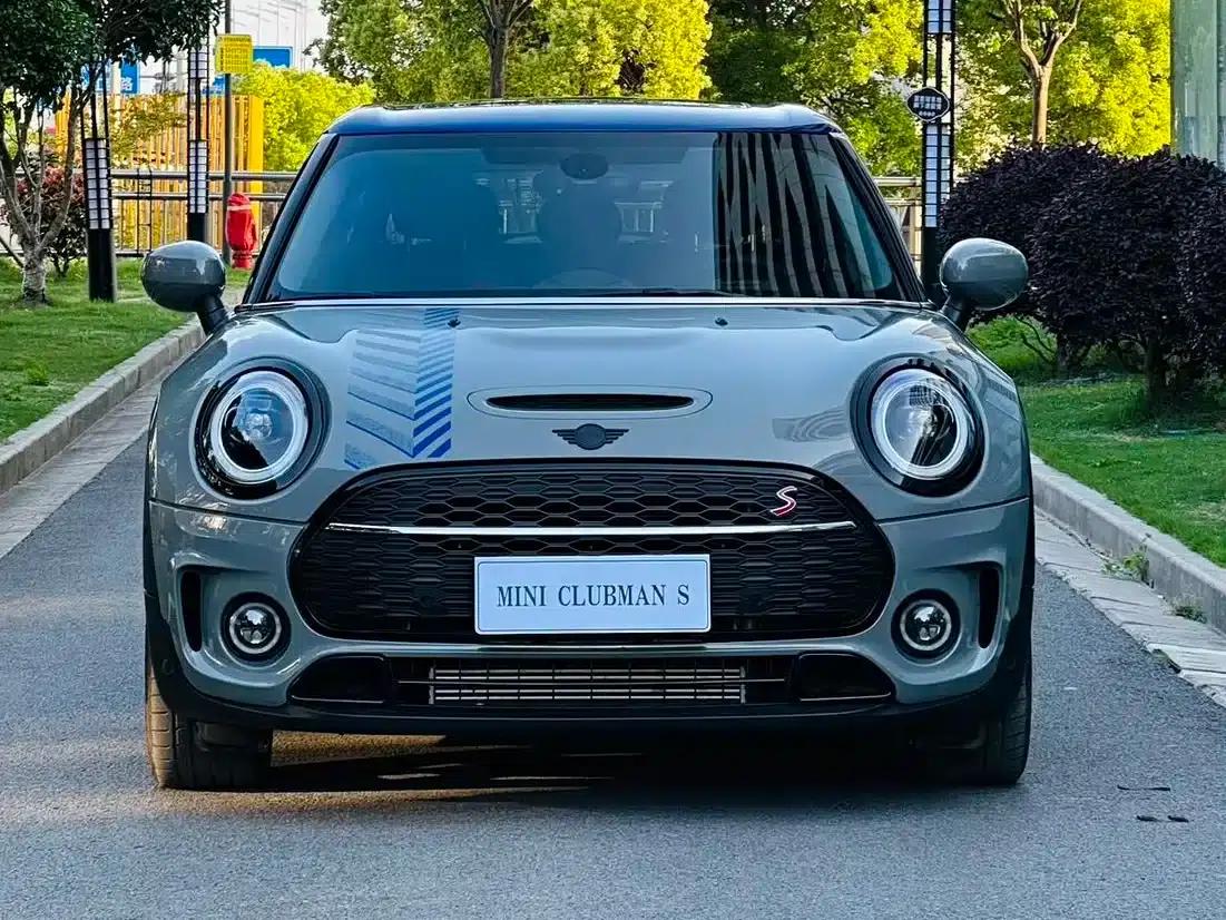 2022 MINI CLUBMAN 2.0T COOPER S BRICK LANE Limited Edition — миниатюра 2