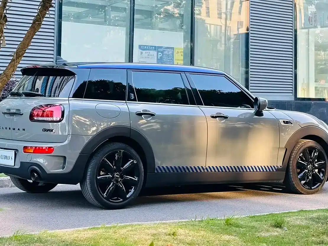 2022 MINI CLUBMAN 2.0T COOPER S BRICK LANE Limited Edition — миниатюра 8
