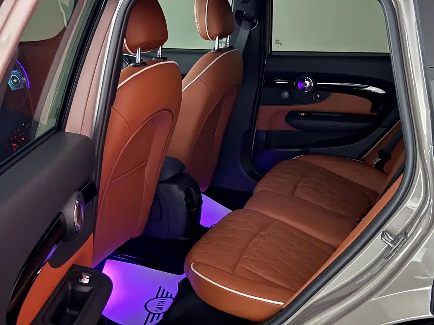 2023 MINI CLUBMAN 2.0T COOPER S Connoisseur — миниатюра 13