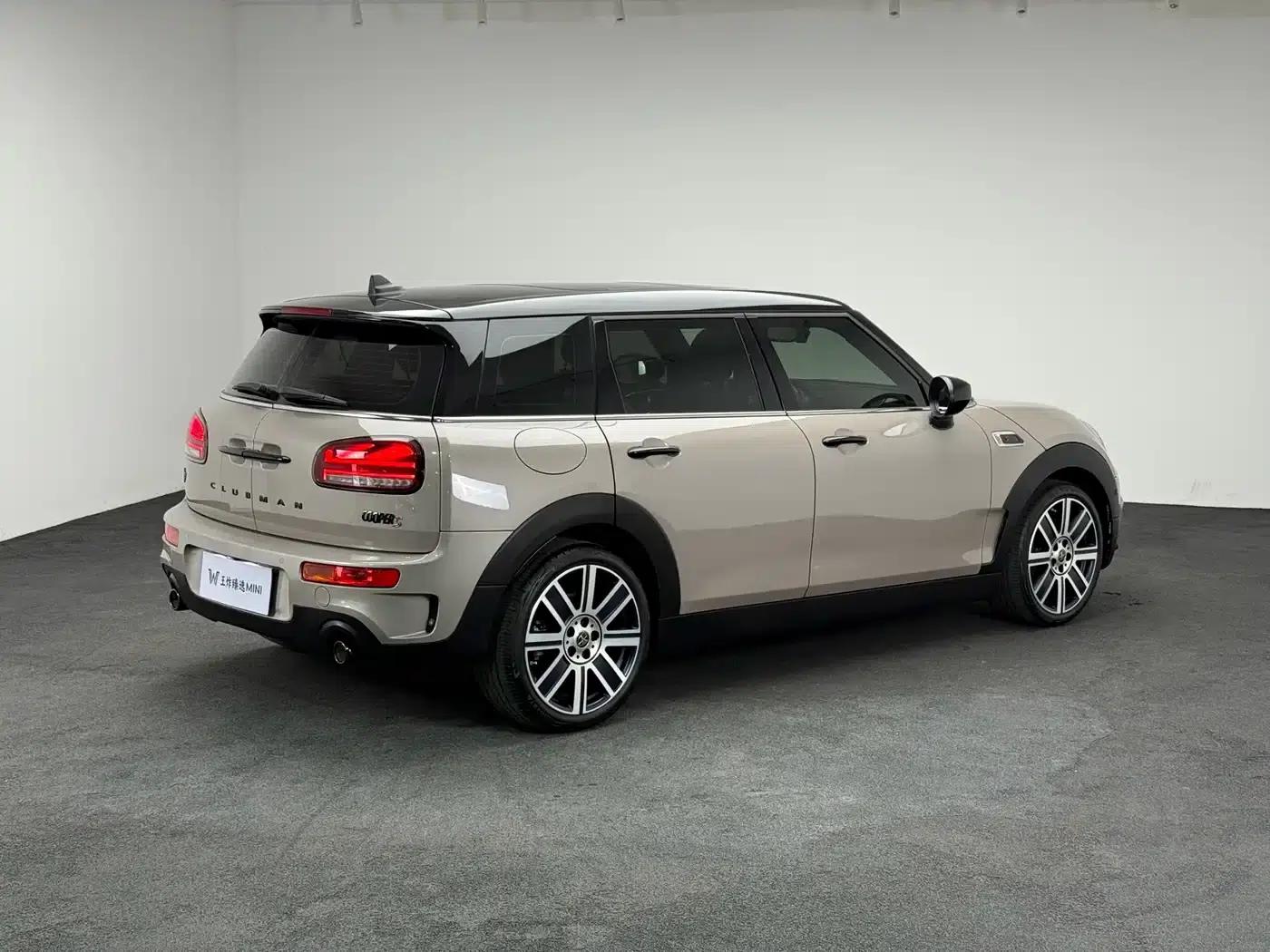 2023 MINI CLUBMAN 2.0T COOPER S Connoisseur — миниатюра 15