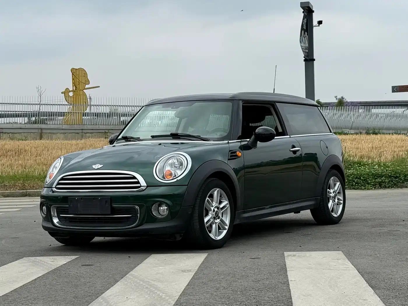 2011 MINI CLUBMAN 1.6L COOPER Fun — миниатюра 11