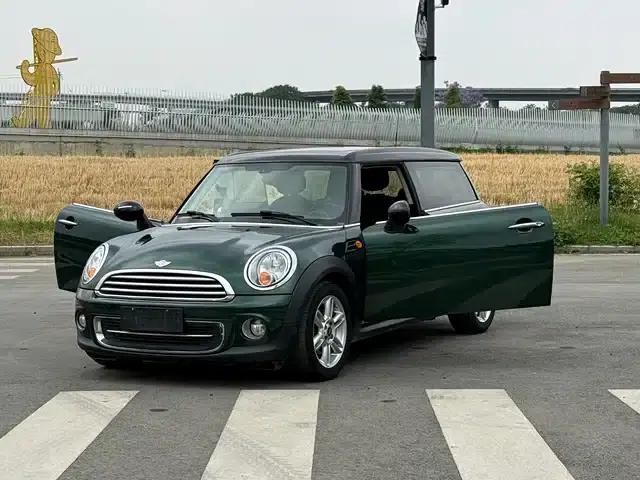 2011 MINI CLUBMAN 1.6L COOPER Fun