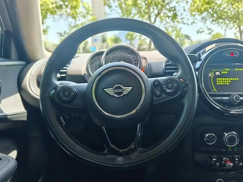 2016 MINI CLUBMAN Facelift 1.5T COOPER — миниатюра 16