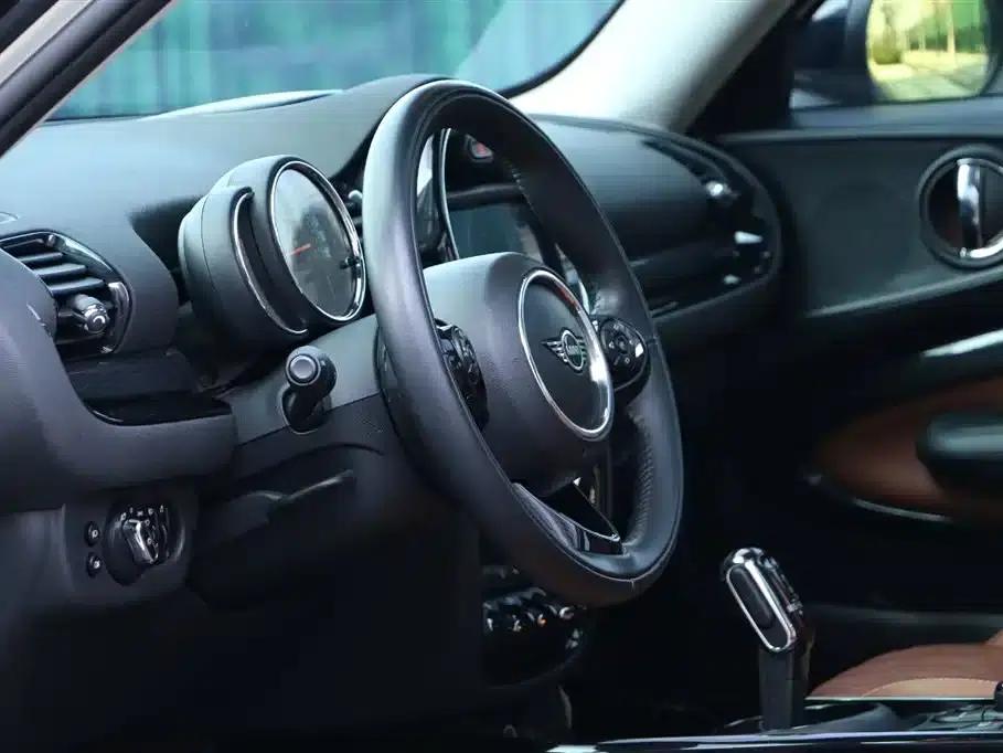 2019 MINI CLUBMAN 2.0T COOPER S — миниатюра 12